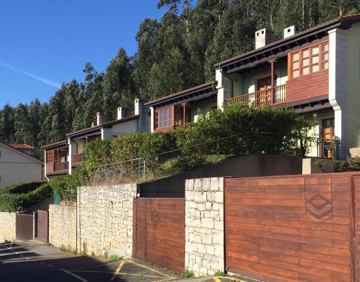 Vila Casas El Castanedu Niembro Exteriér fotografie